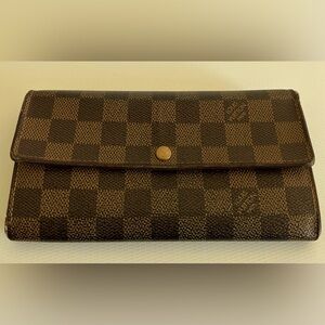 Louis Vuitton Damier Ebene Sarah Wallet